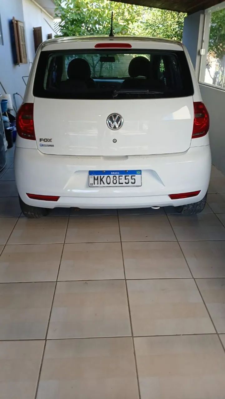 Volkswagen Fox 1.0 MI Total Flex 8V 3P 2014 - Foto 5