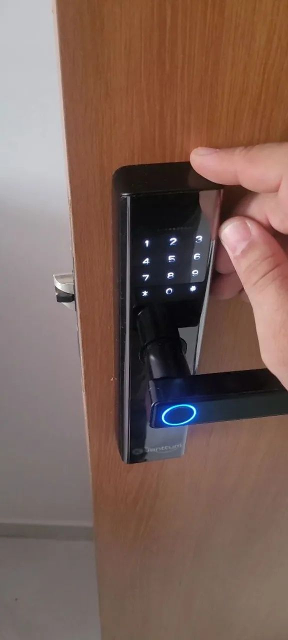 Montador de Móveis e instalação de fechadura eletrônica - Foto 6