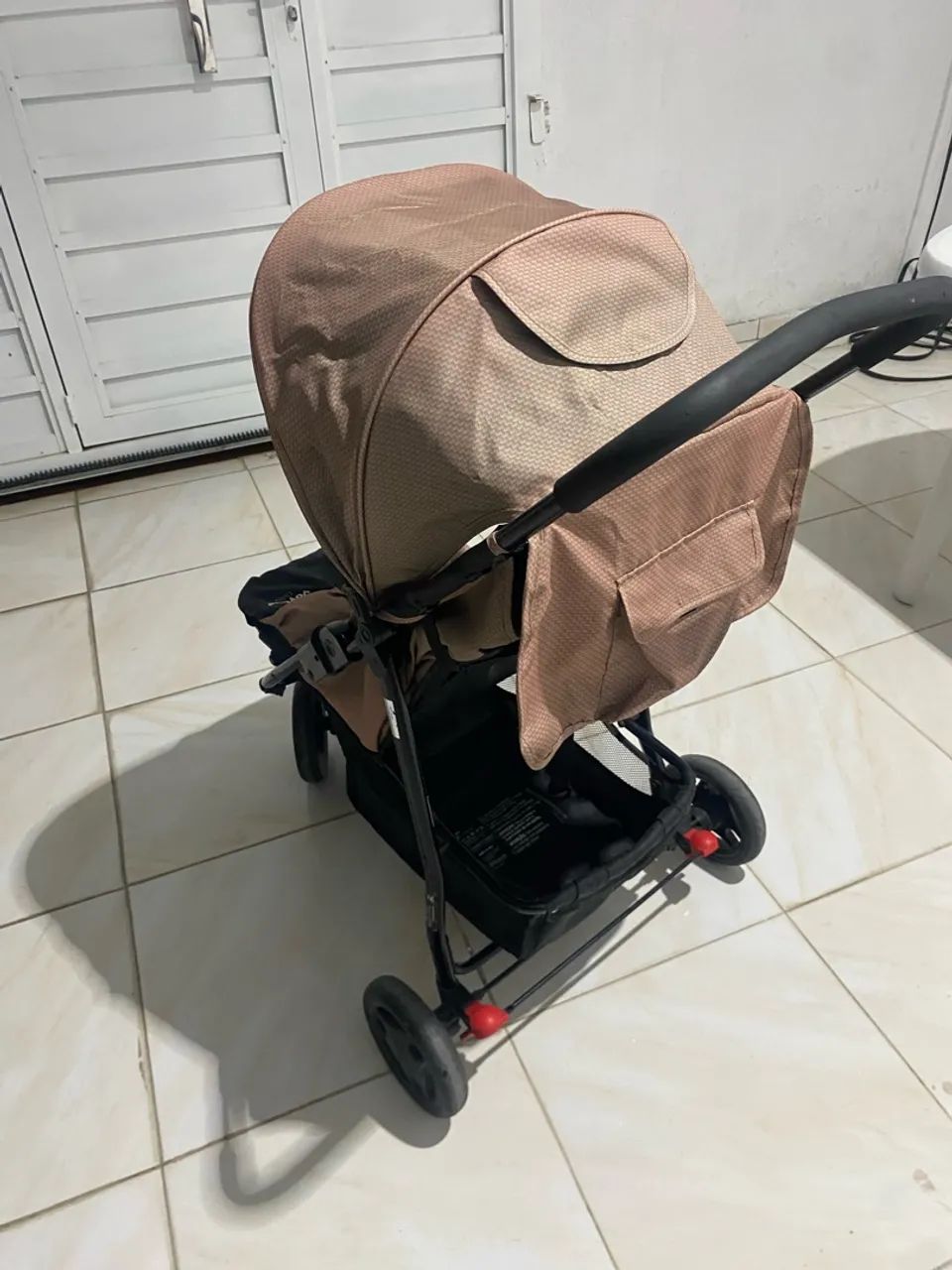 Carrinho de bebê voyage delta  - Foto 3