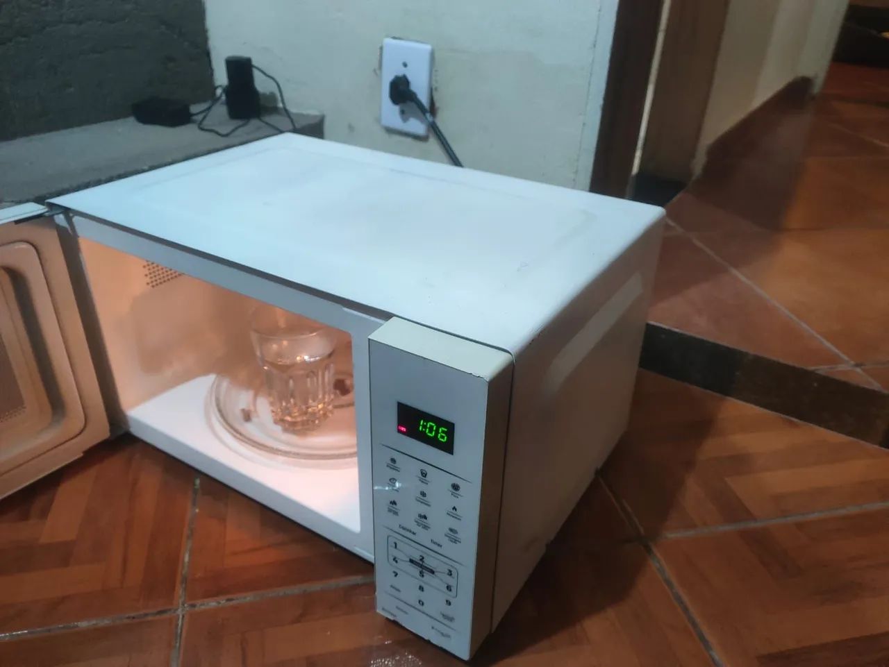 MICROONDAS BRITÂNIA  - Foto 4