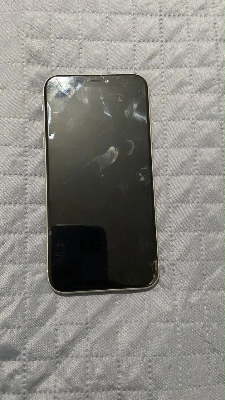 Vende-se iPhone 11 - Foto 2
