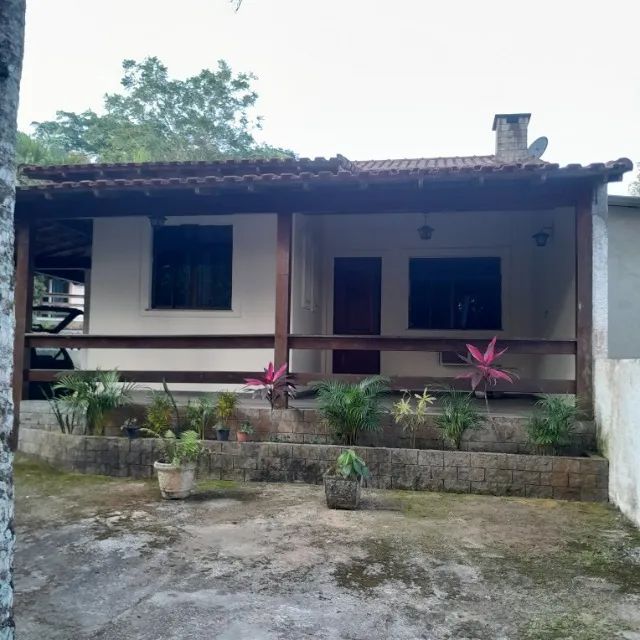 Casa em Guapimirim com 3 quartos (1suíte)
