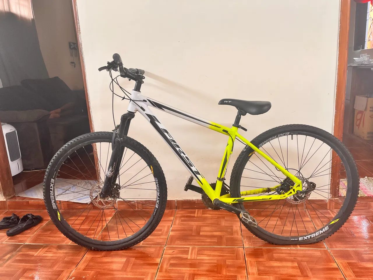 Vendo bicicleta aro 29 do jeito que está  - Foto 3