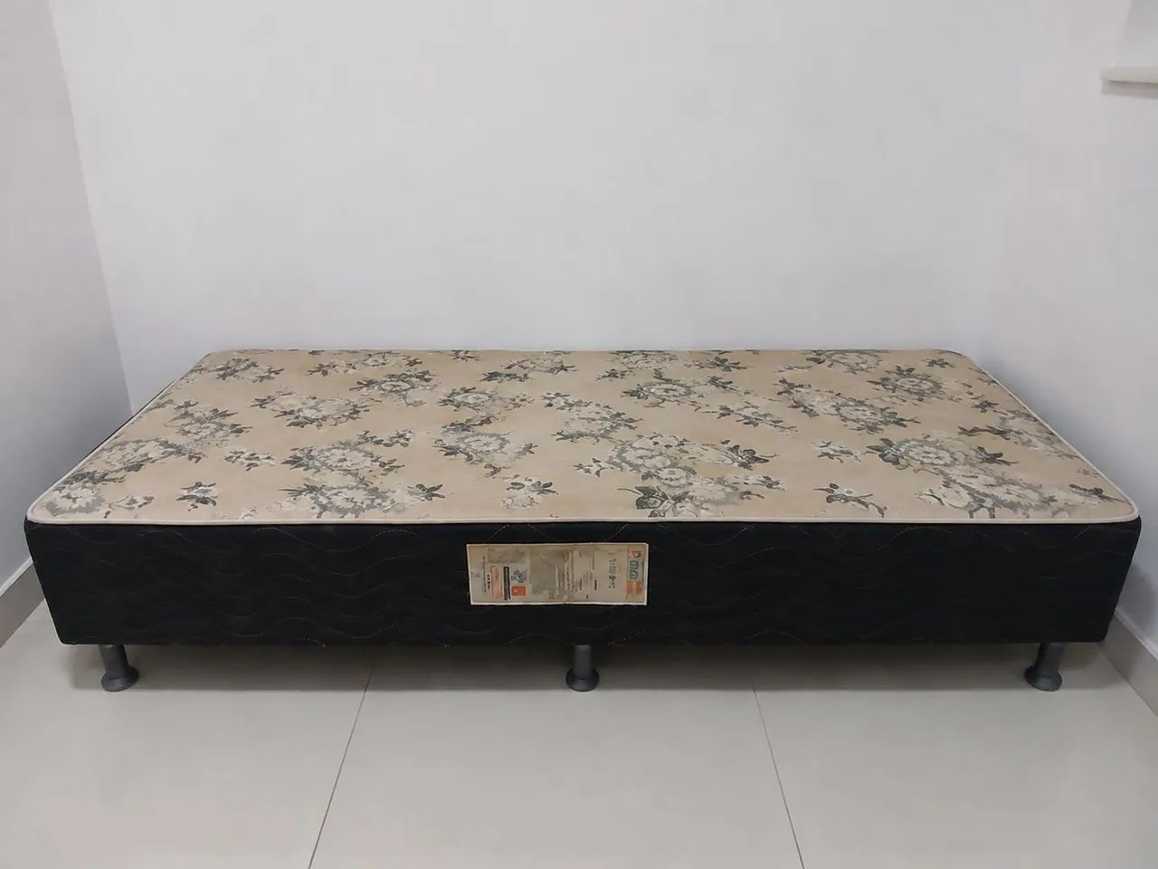 Cama box 