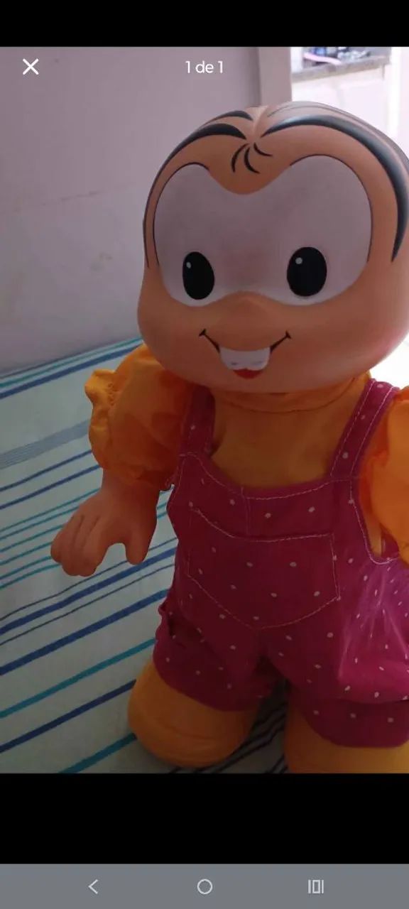 Boneca grow dancinha monica