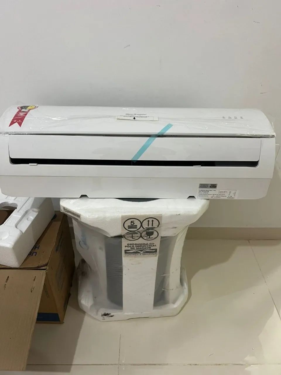 AR CONDICIONADO SPLIT 12000BTUS