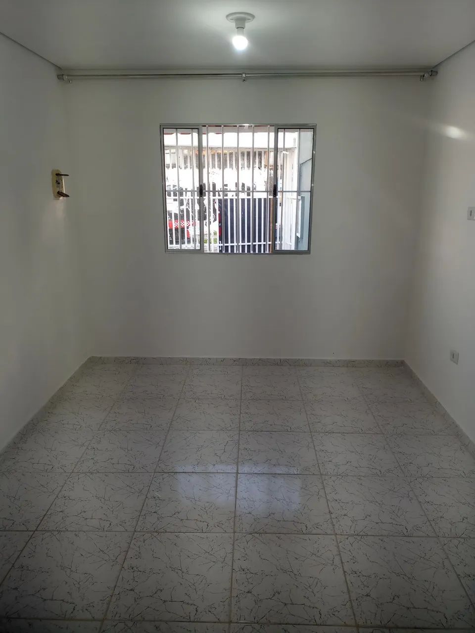 casa 2 dorm. alugo - Foto 3