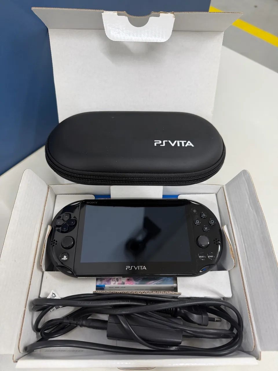 PS Vita Black Slim - Sony PCH-2000 - Consoles de Vídeo Game - São