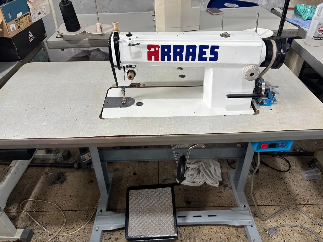 Máquina Reta Industrial