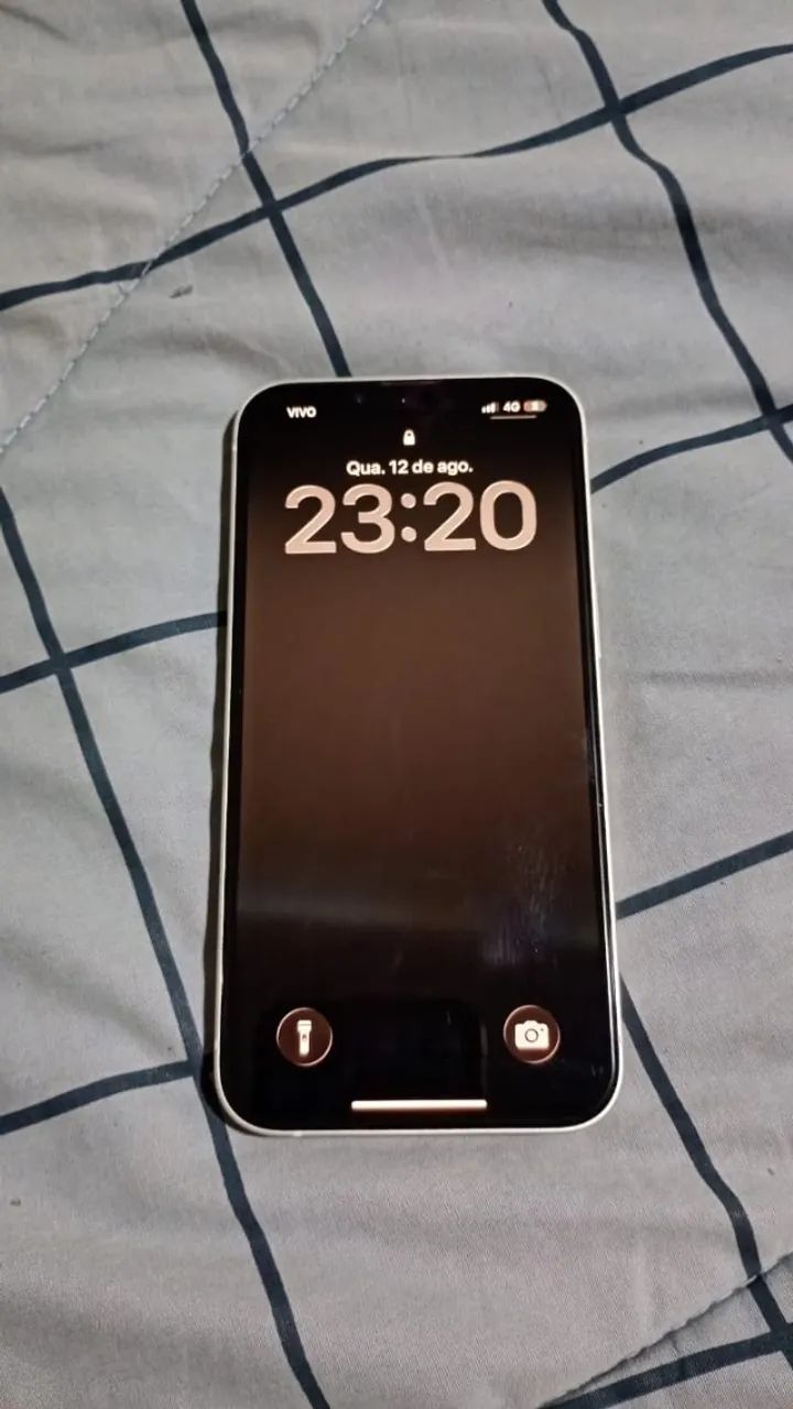 iPhone 14 - Foto 3