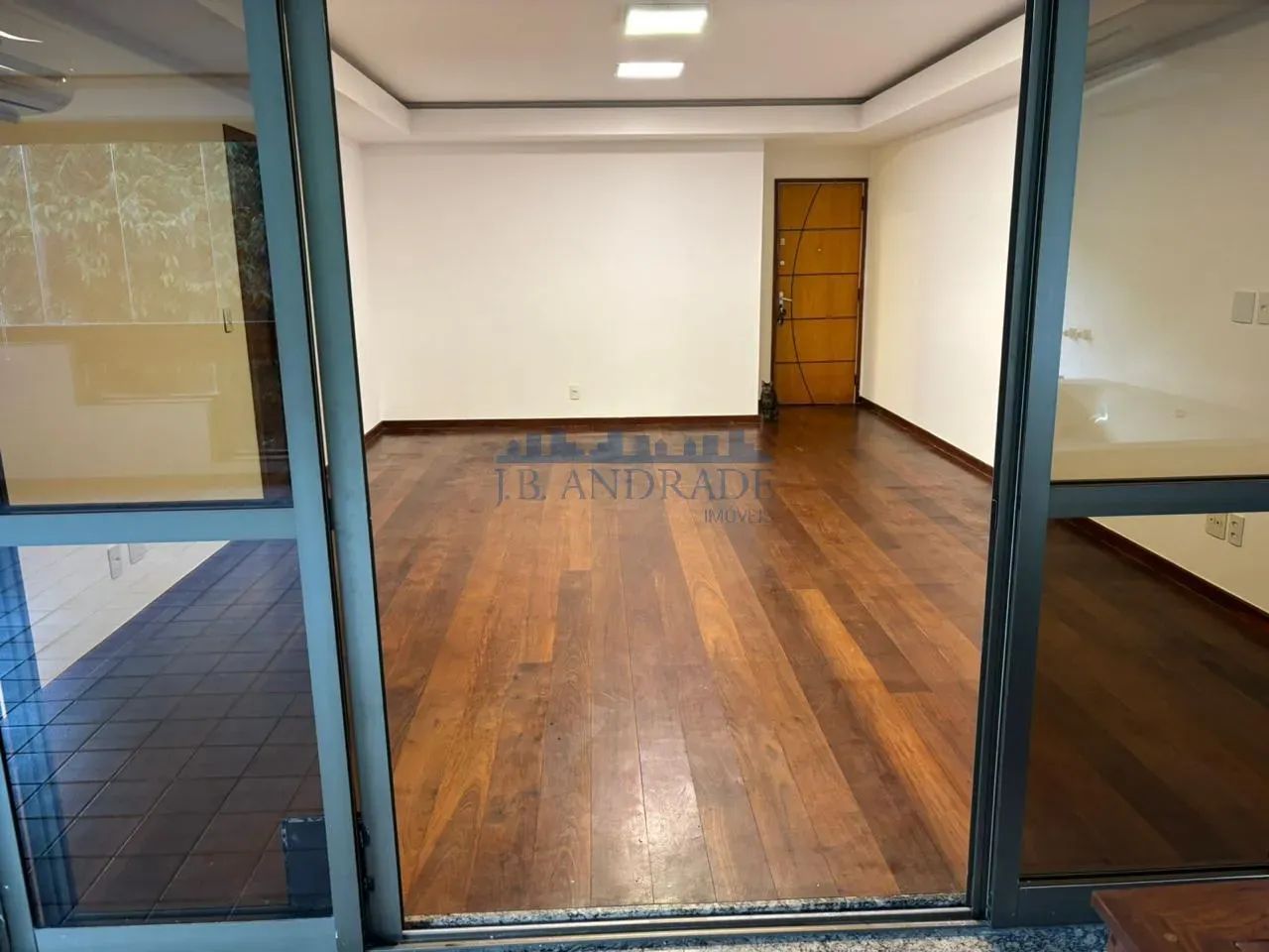 Jardim Oceânico  157 m² | 3 Quartos (1 Suíte) | Varanda com Jacuzzi e Churrasqueira | 2 Va - Foto 13