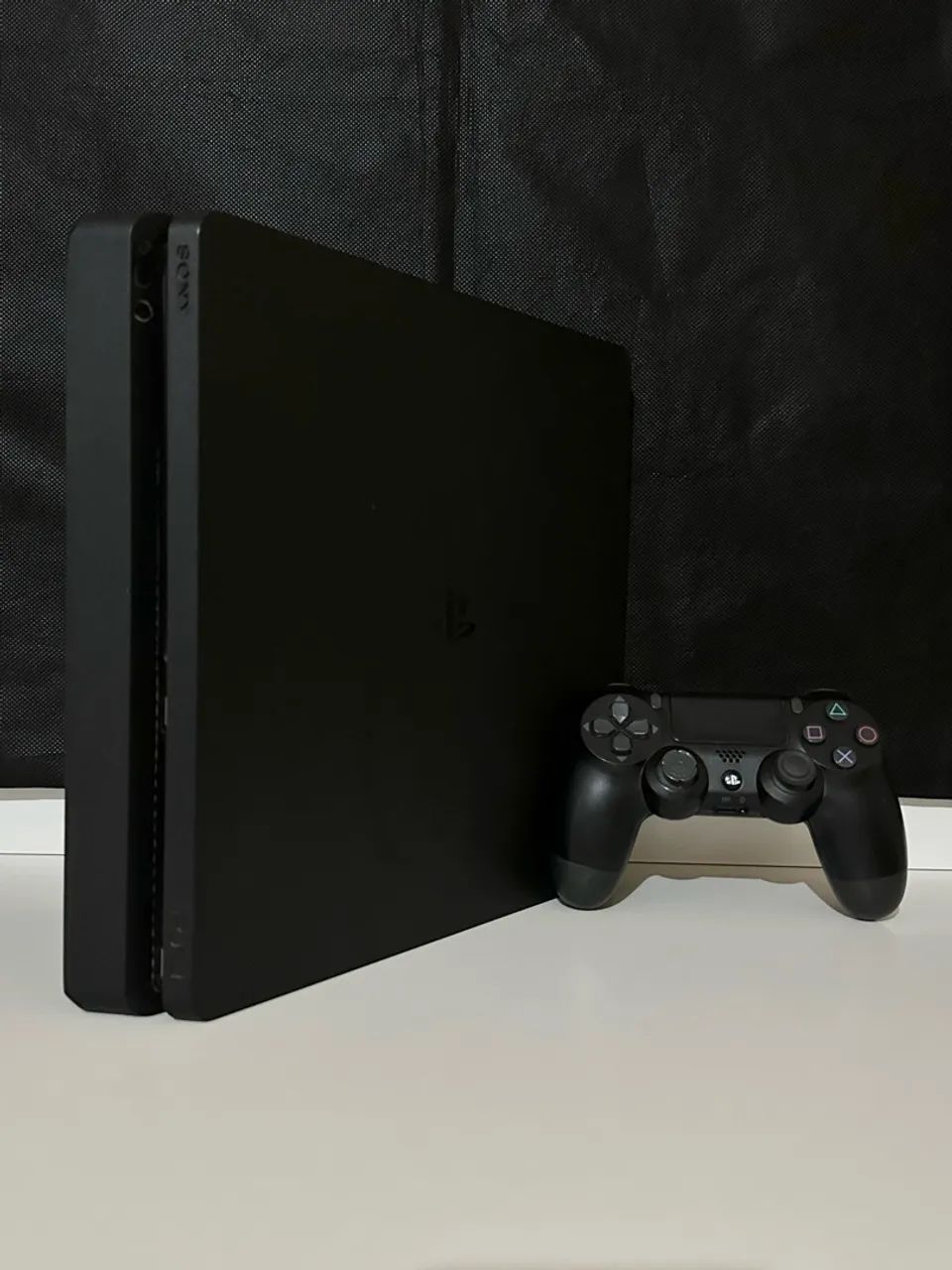 PlayStation 4 Slim - Foto 3