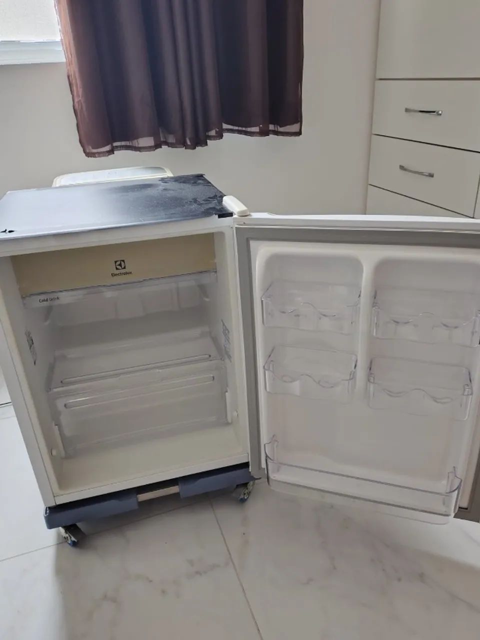 Frigobar Electrolux - Foto 2