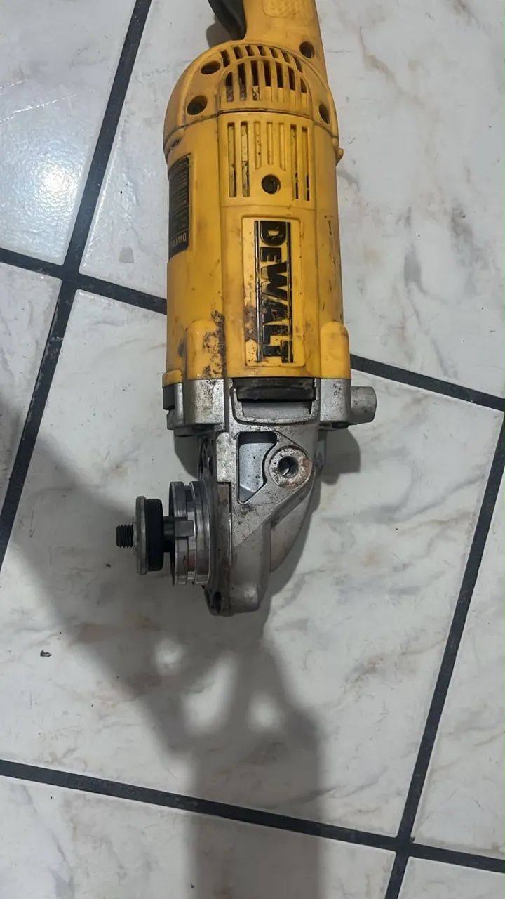 Lixadeira Dewalt - Foto 4