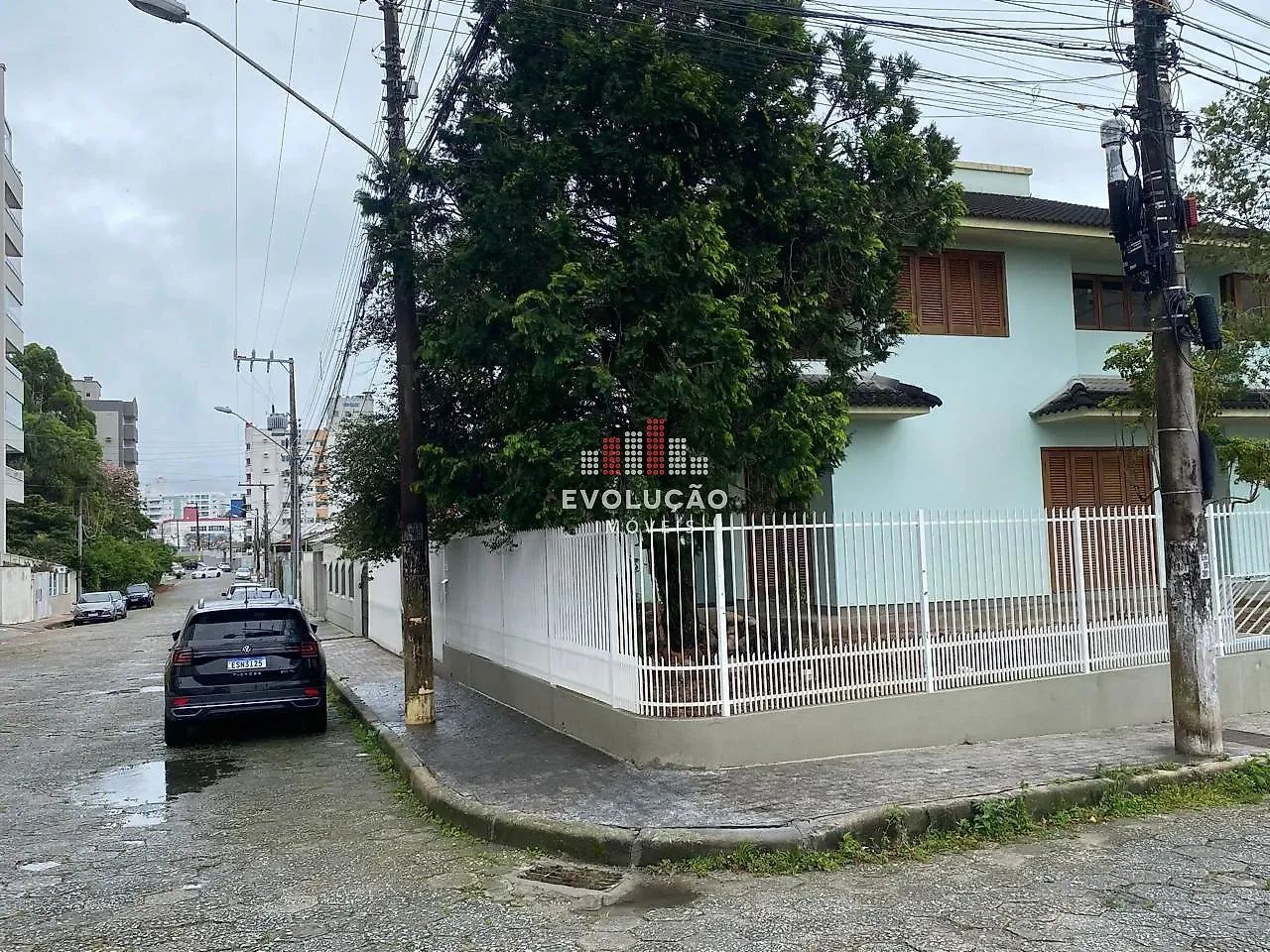 Casa 3 Quartos com 2 Suítes e 338m² - Floresta - Foto 2