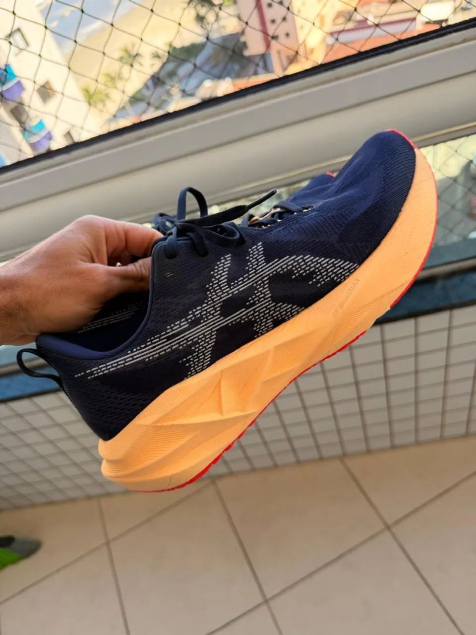 Asics Novablast 5 Tam 43Br 