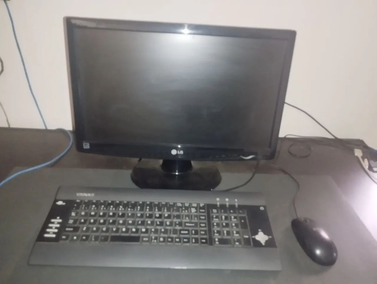Monitor teclado e mouse 