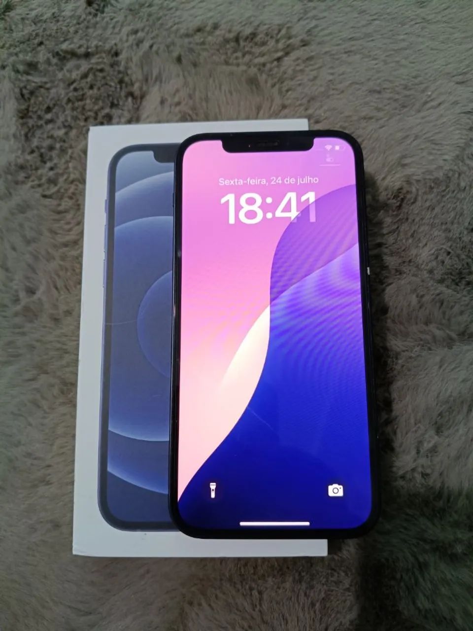 iPhone 12 64gb