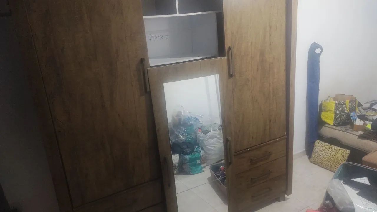 Guarda-roupa