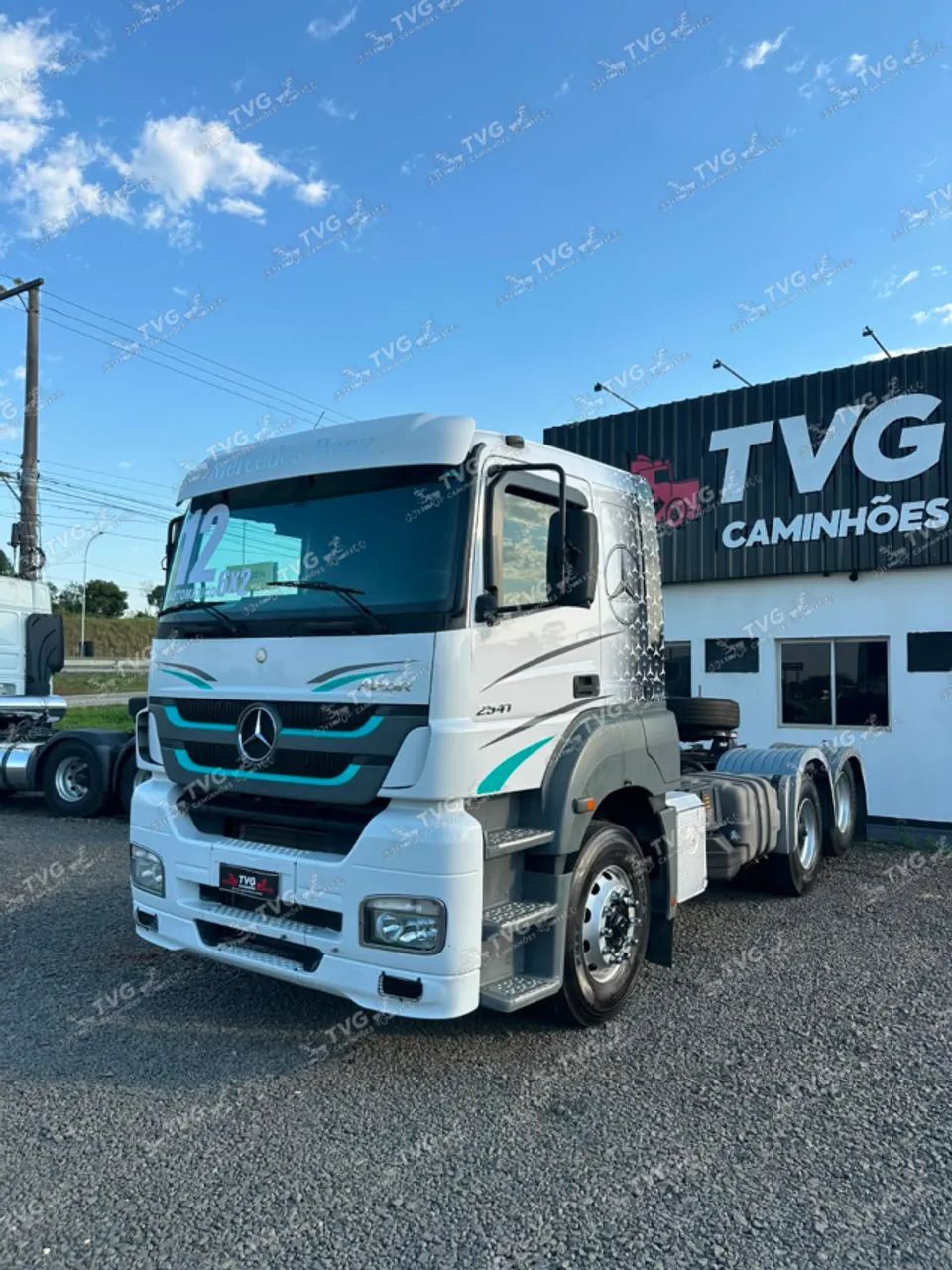 MB AXOR 2541 6X2 2012