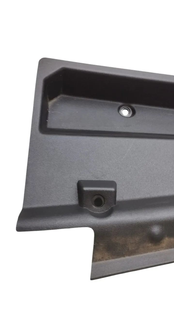 Acabamento plástico Iveco daily 65cs 2023 - Foto 5
