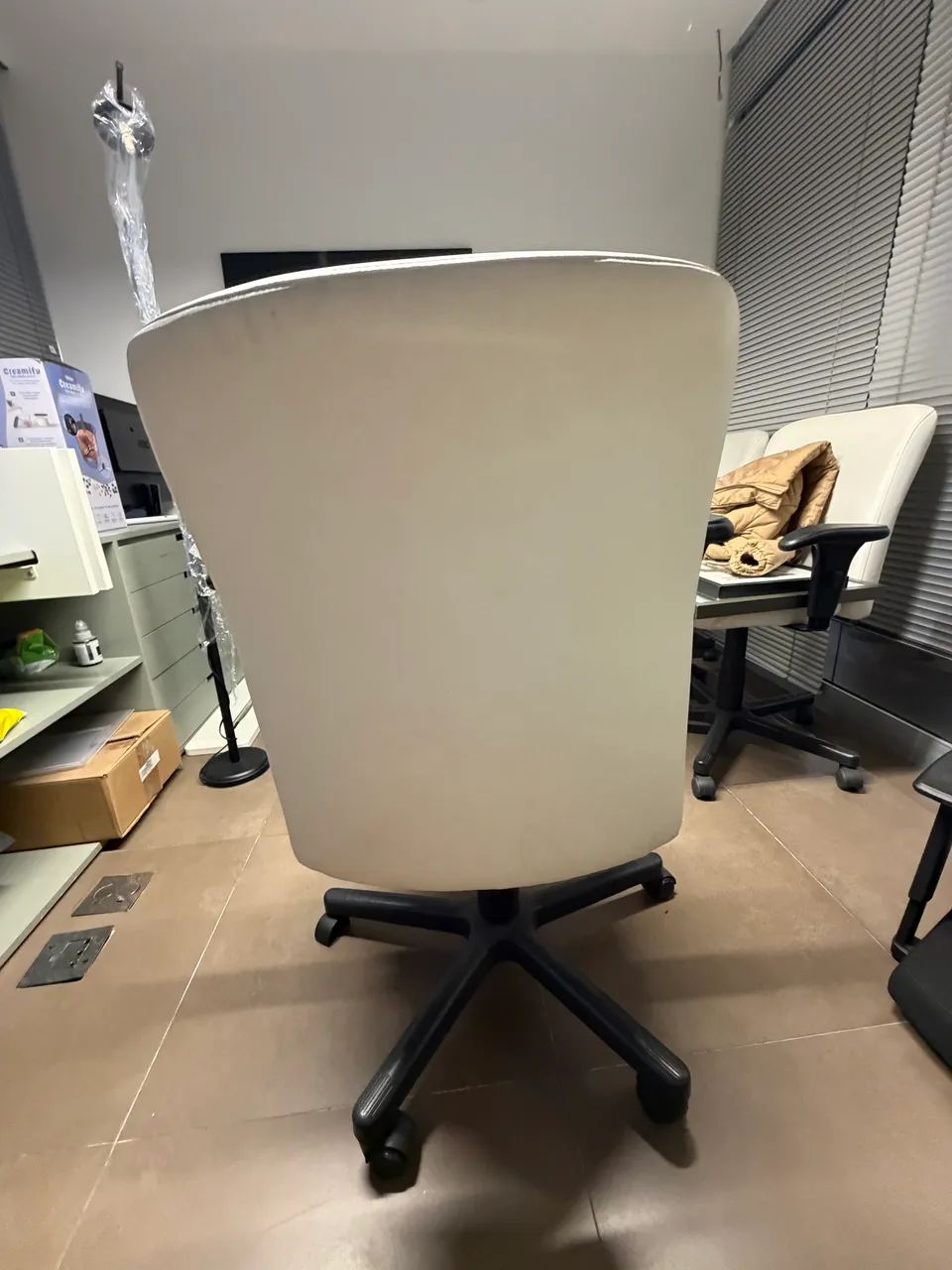 Cadeira de escritório  - Foto 4