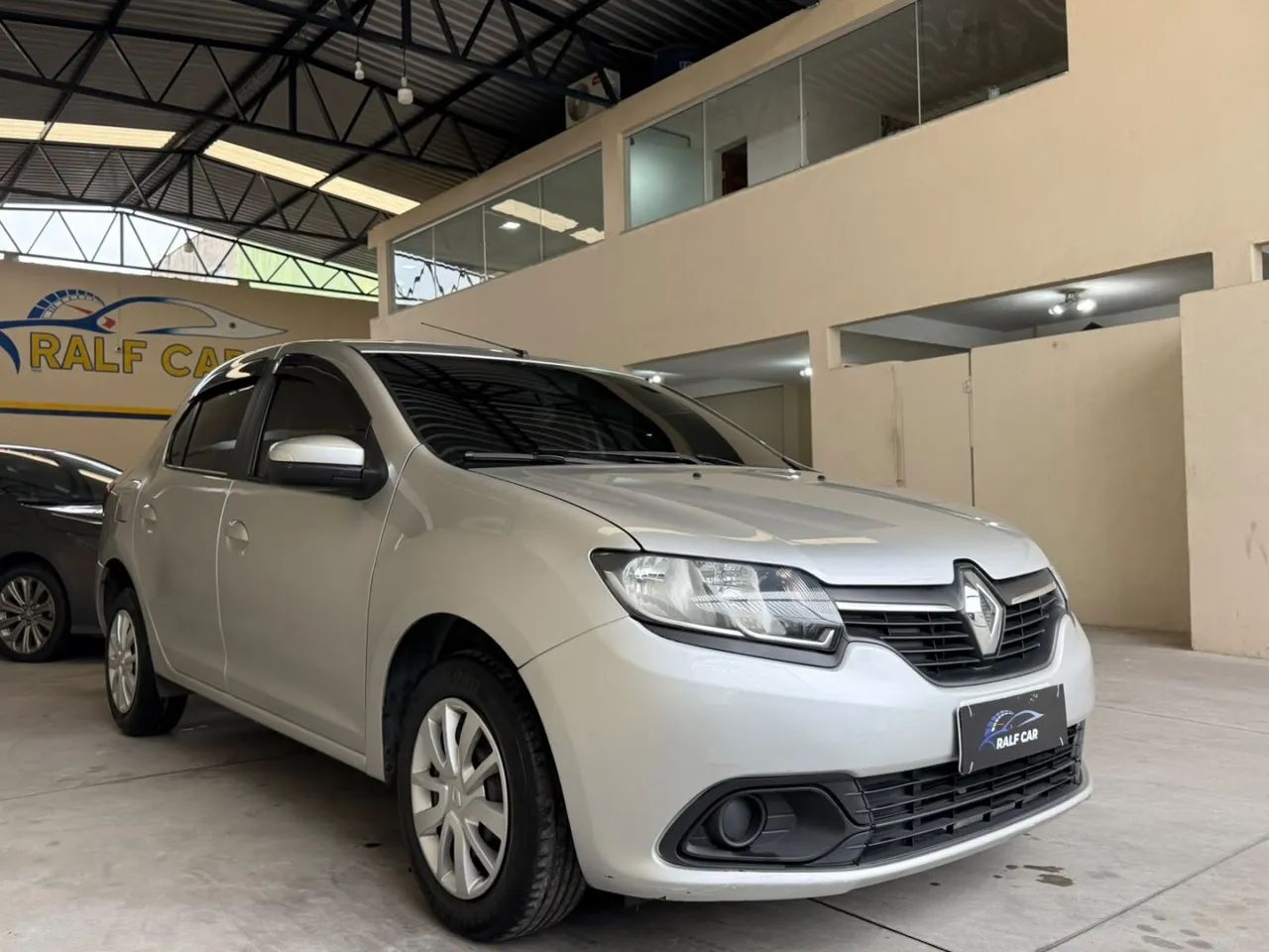 Renault Logan Expression Flex 1.0 12V 4P 2018 - Foto 4