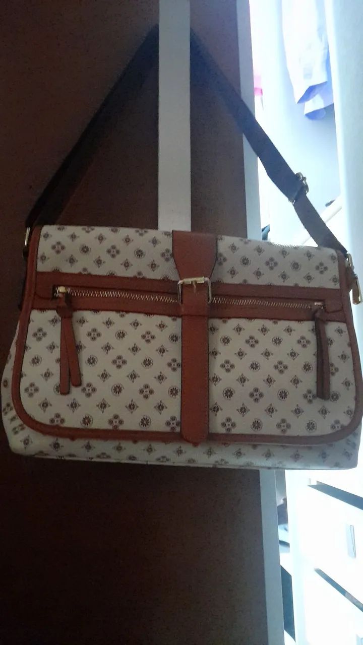 Bolsa lindíssima. 