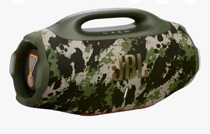 Caixa de som JBL camuflada 
