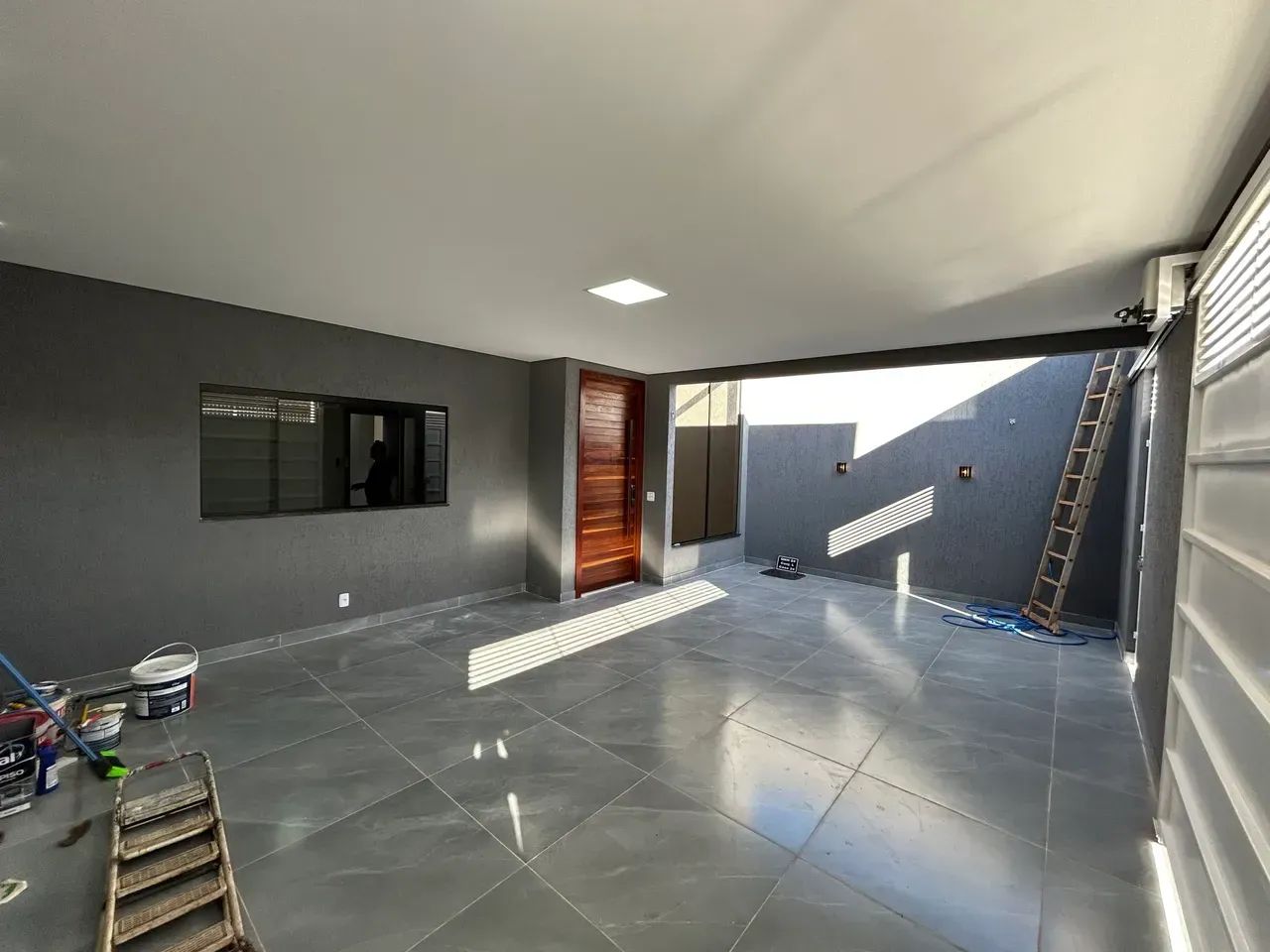 ALTO PADRÃO: 3 QUARTOS, SENDO 1 SUÍTE - Foto 2