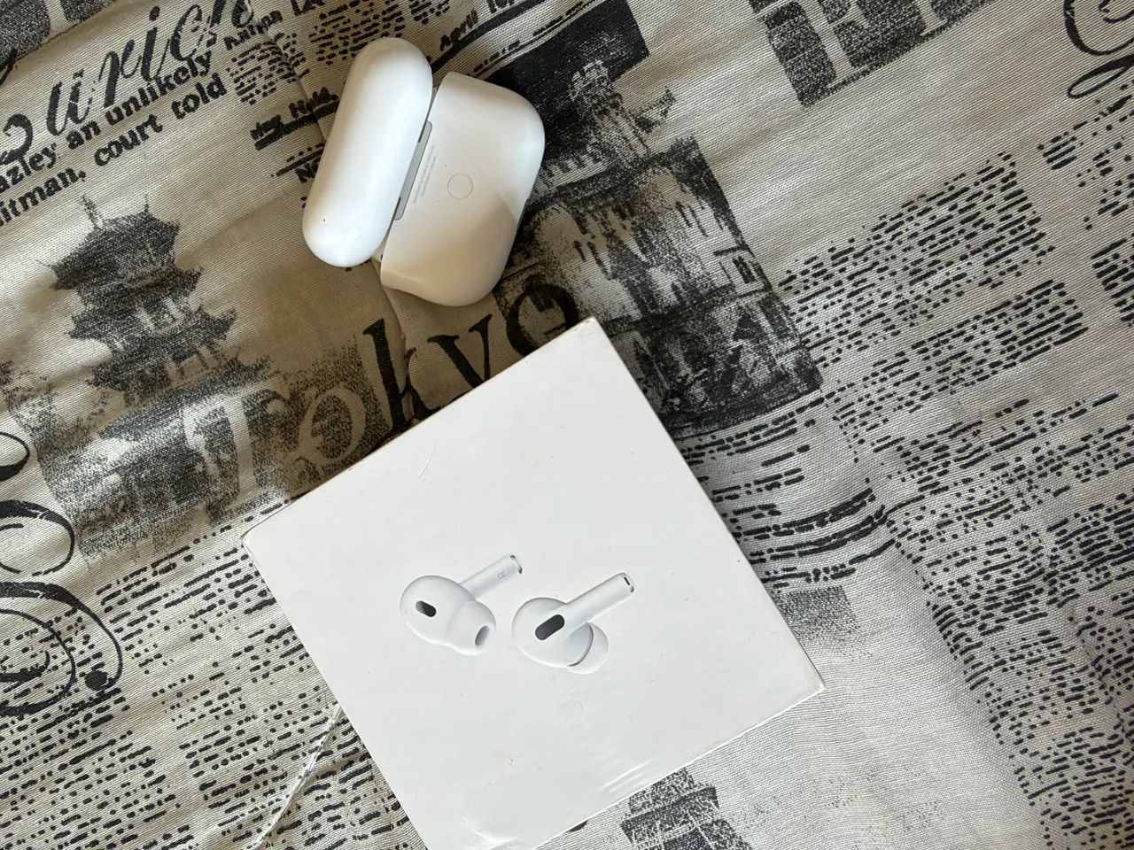 AirPods Pro 2 - Foto 2