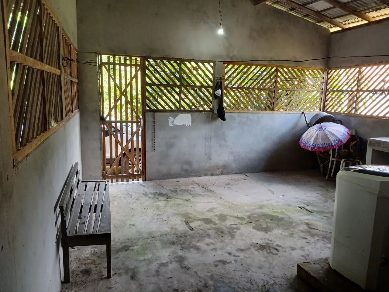 Vendo Casa com terreno 15x30 - Foto 5