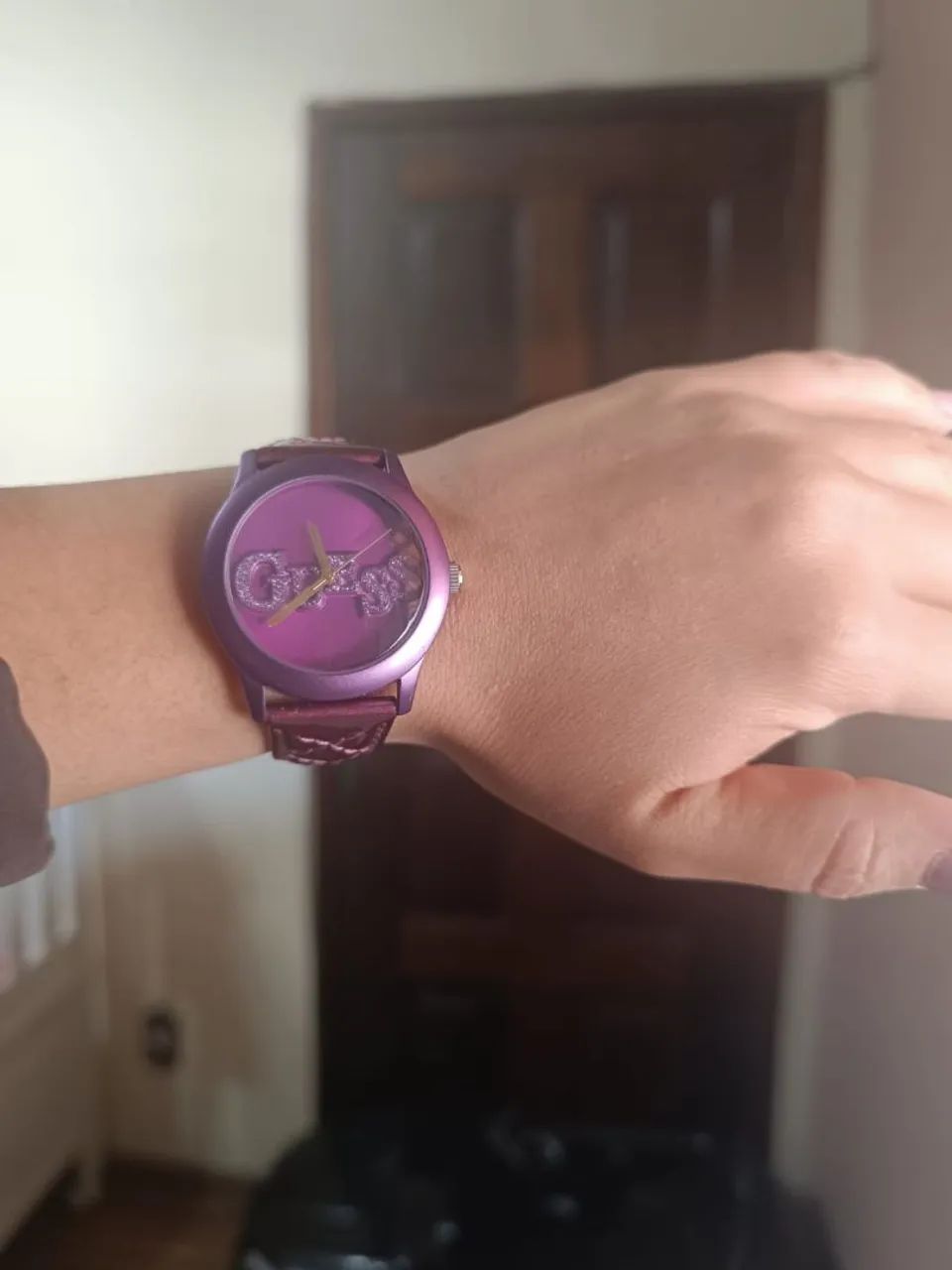 Relógio Guess Novo roxo  - Foto 5