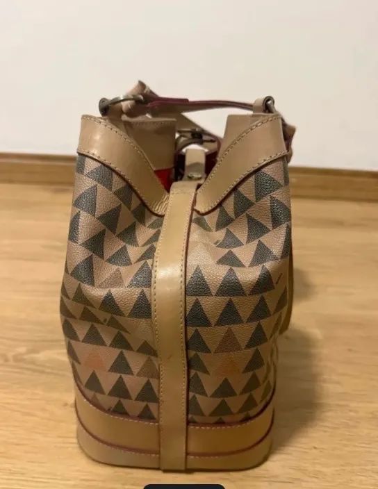 BOLSA SHUTZ TRIANGLE GRANDE  - Foto 4