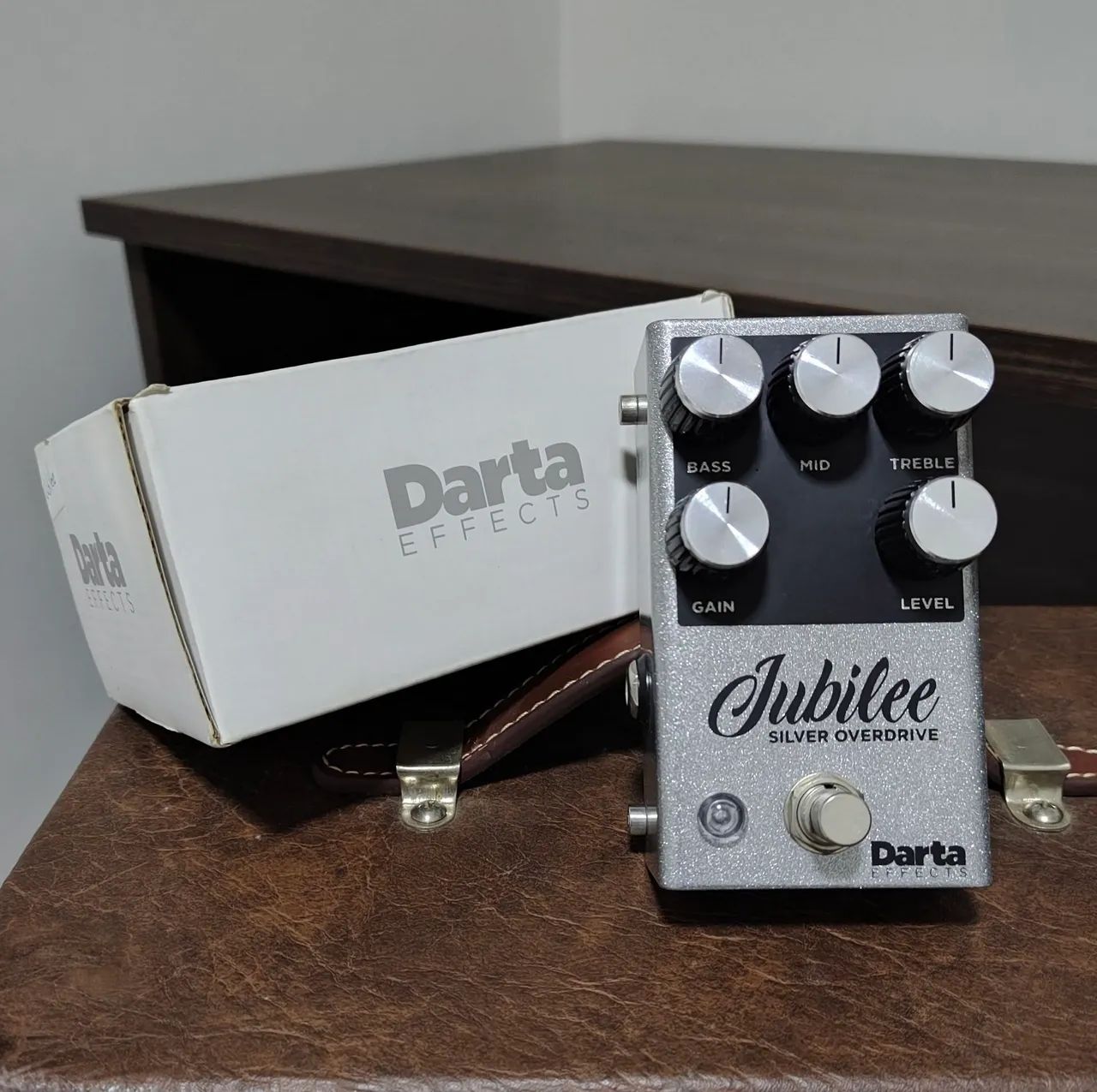 Pedal Darta Jubilee Silver Overdrive - Marshall - Instrumentos