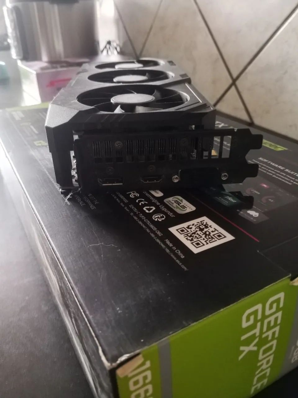 ASUS NVidia GTX 1660 Super 6GB - Foto 5
