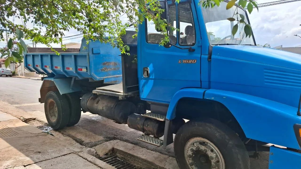  MB 1620 caminhão caçamba  - Foto 2
