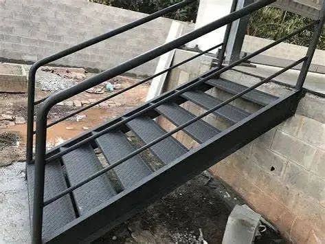 Fabricação escadas estrutura metalica