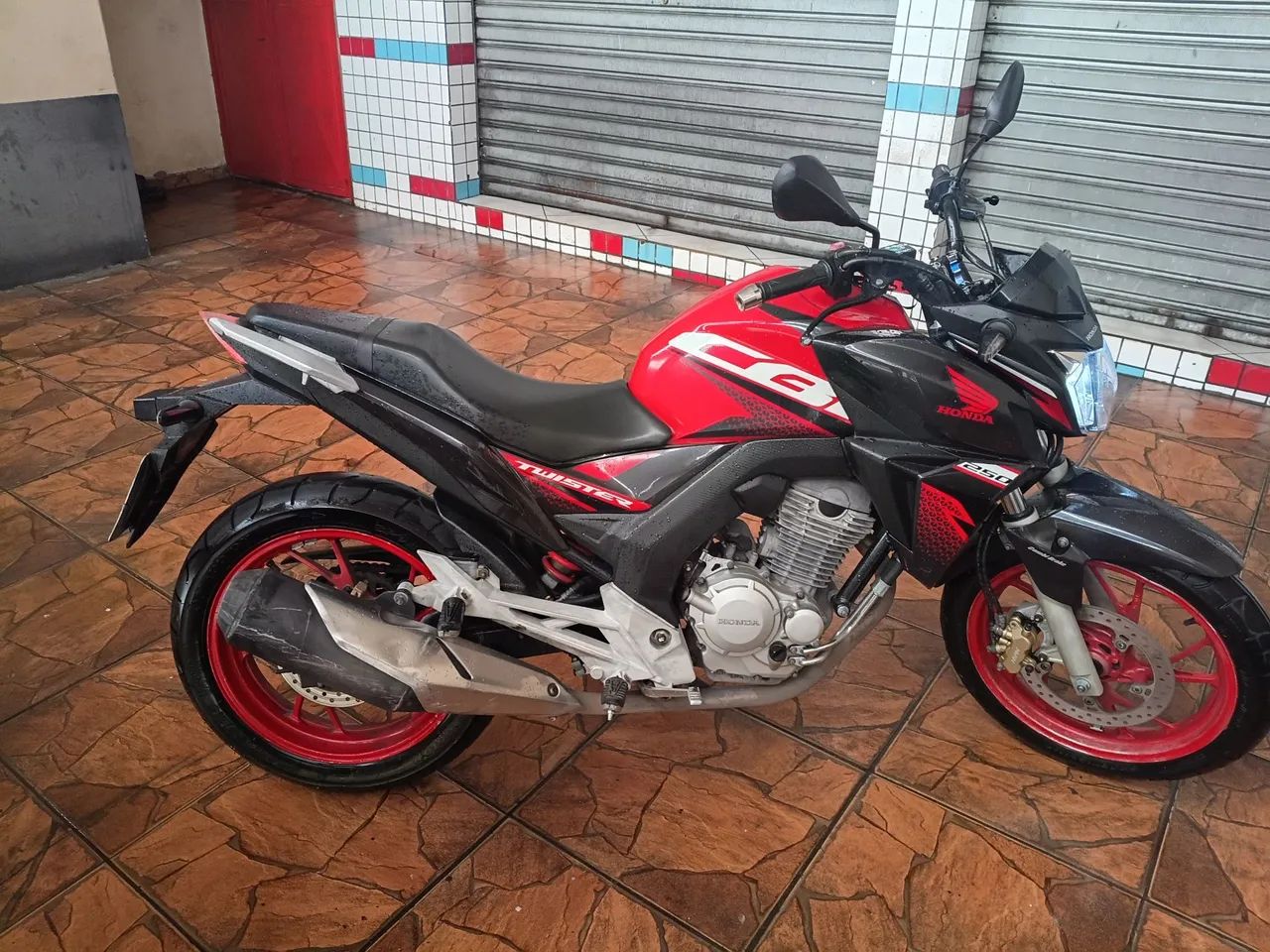 Cb Twister 250 - Foto 3
