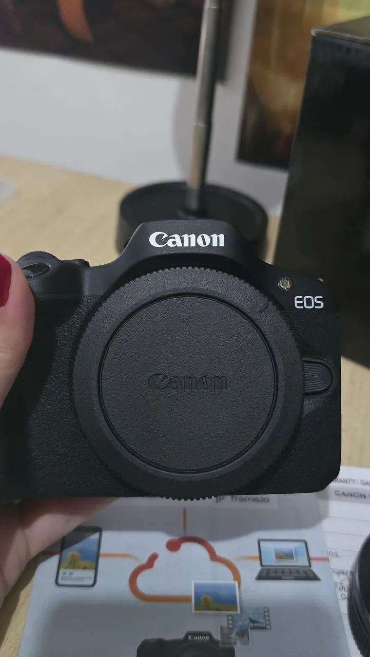 Câmera Canon R100 nova  - Foto 3