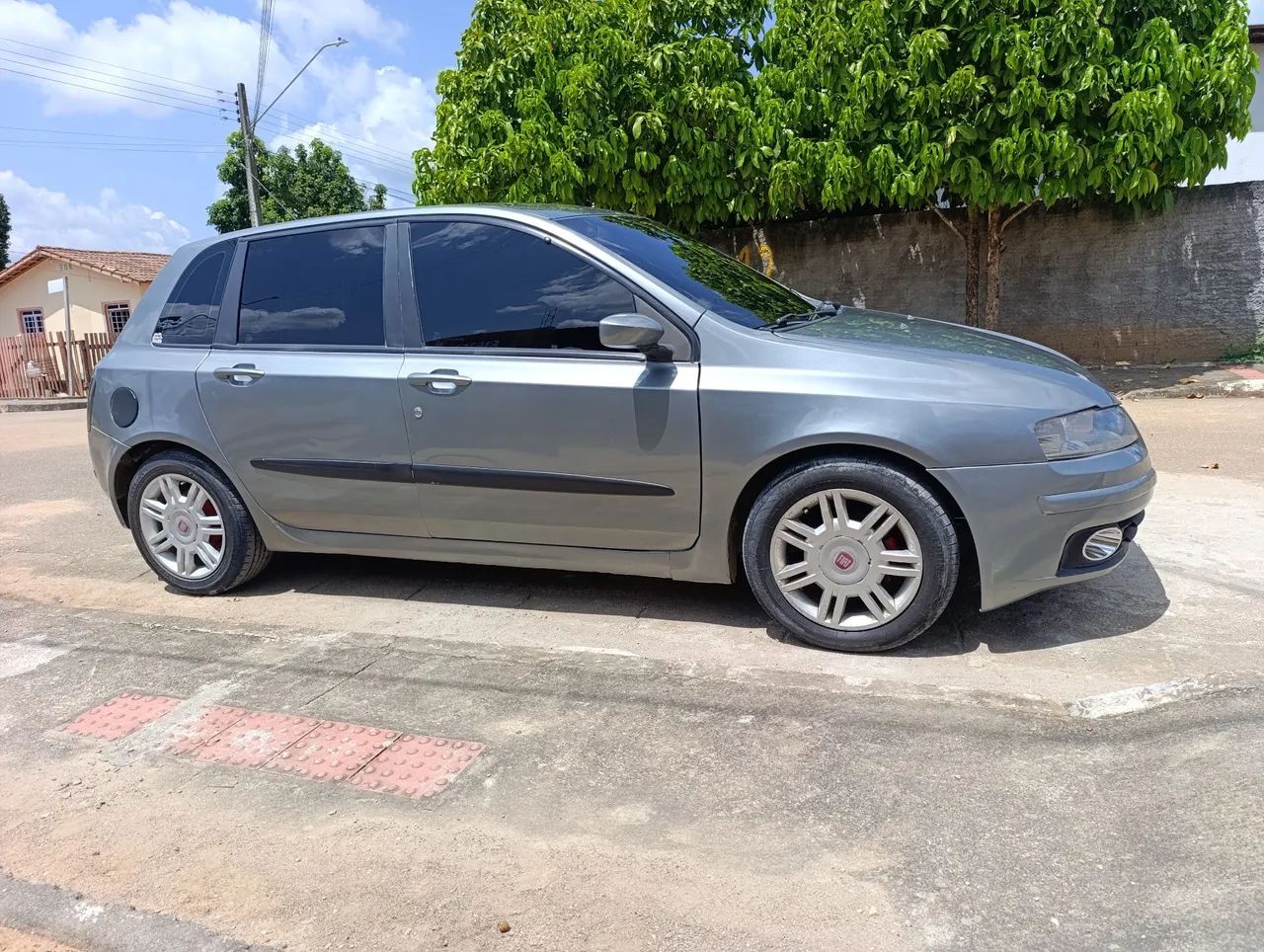 Fiat Stilo 1.8/ 1.8 Connect Flex 8V 5P 2007 - Foto 3