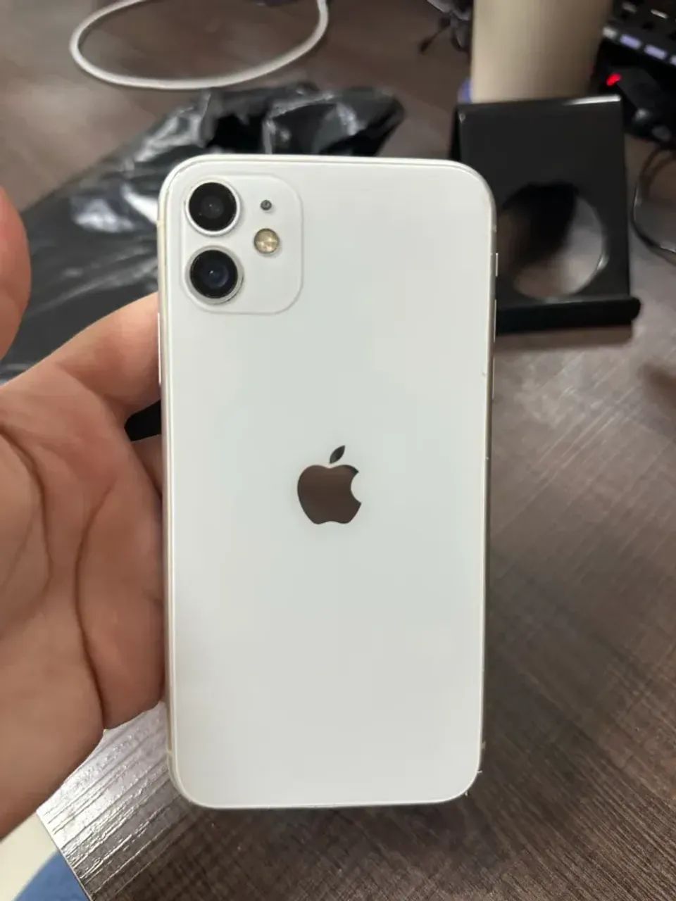 IPHONE 11 64GB - BRANCO 