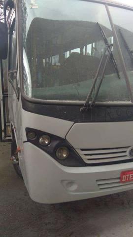 Micro ônibus Comil de 24 lugares ano 2008 - Foto 5