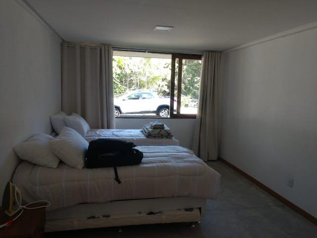 Casa em Praia do Forte, 5 suítes e 6 vagas de garagem - Foto 13