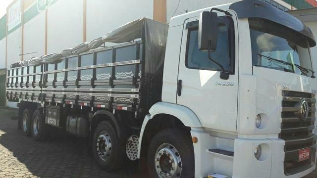 Caminhão 24250
