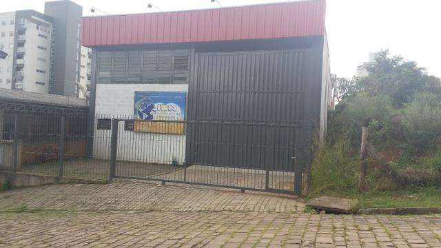 Bom Pavilhão de 300 m² - Alugado - Foto 2