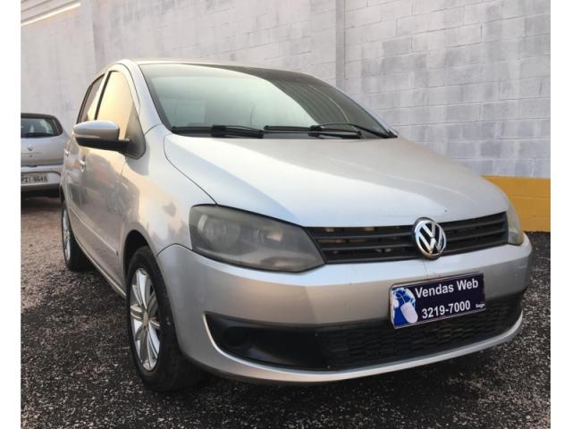 VOLKSWAGEN FOX 1.0 MI 8V FLEX 4P MANUAL 2010 - Foto 3