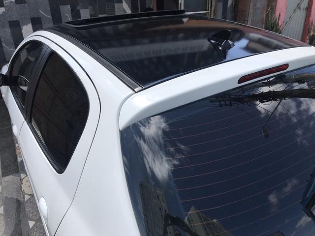 Peugeot 207 Quiksilver teto solar, aro 15, black piano, branco, completo - Foto 7