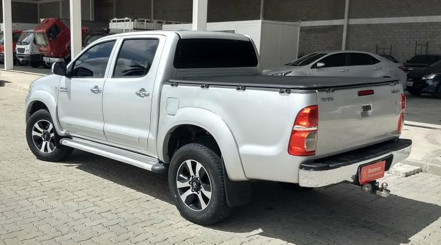 Toyota Hilux Sr Flex 2.7 Cd manual ano 2010 (Extra) - Foto 2