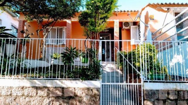Casa com 3 dormitórios à venda, 110 m² por R$ 300.000,00 - Vila Nova - Porto Alegre/RS